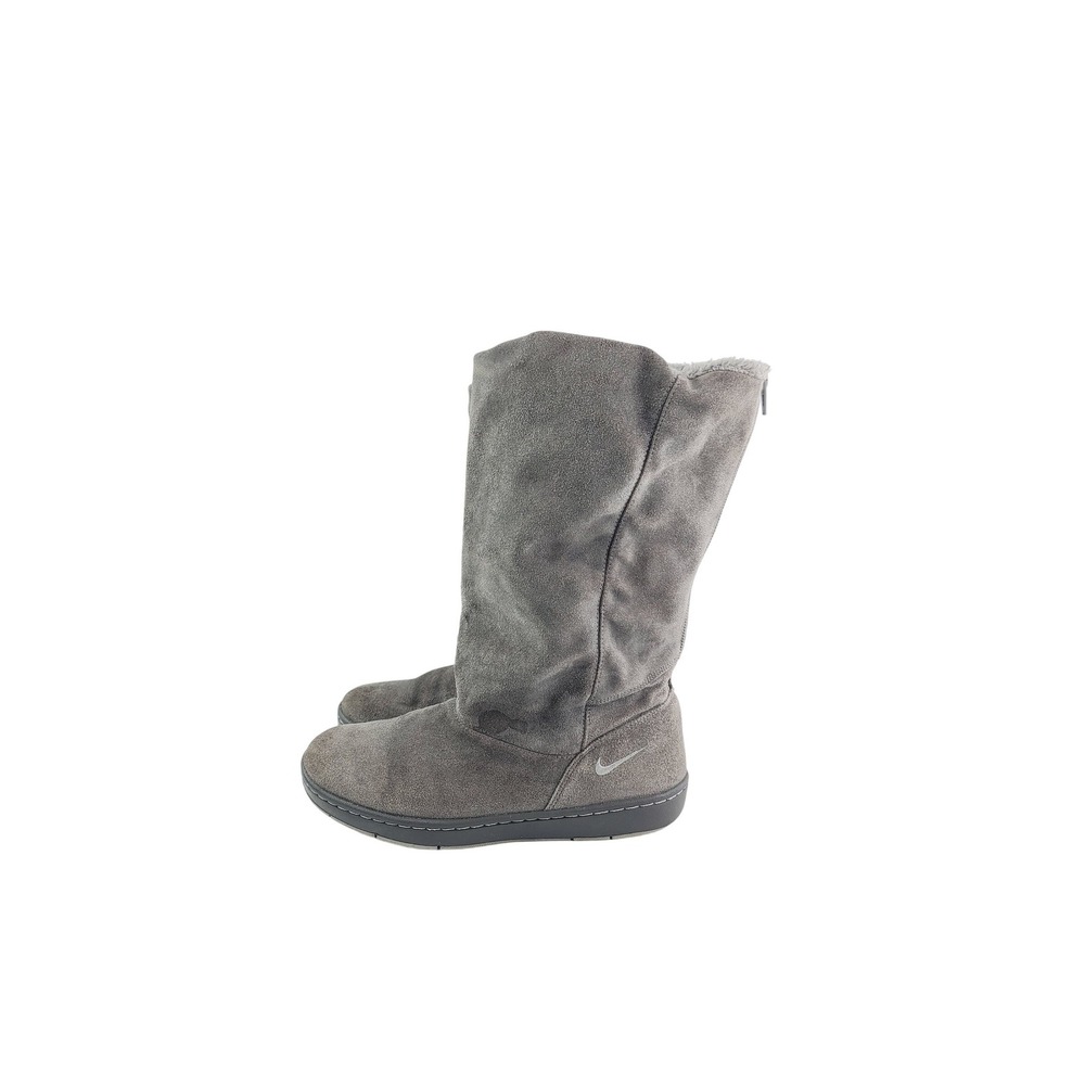Nike Warm Lining, Soft‎ Feel, Cold Weather Winter Boots, Women's, Size 7 Gray